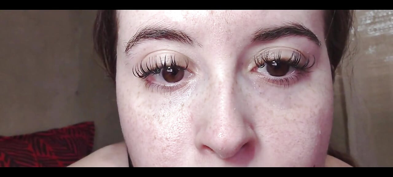 내 눈썹을 족집게 닫기