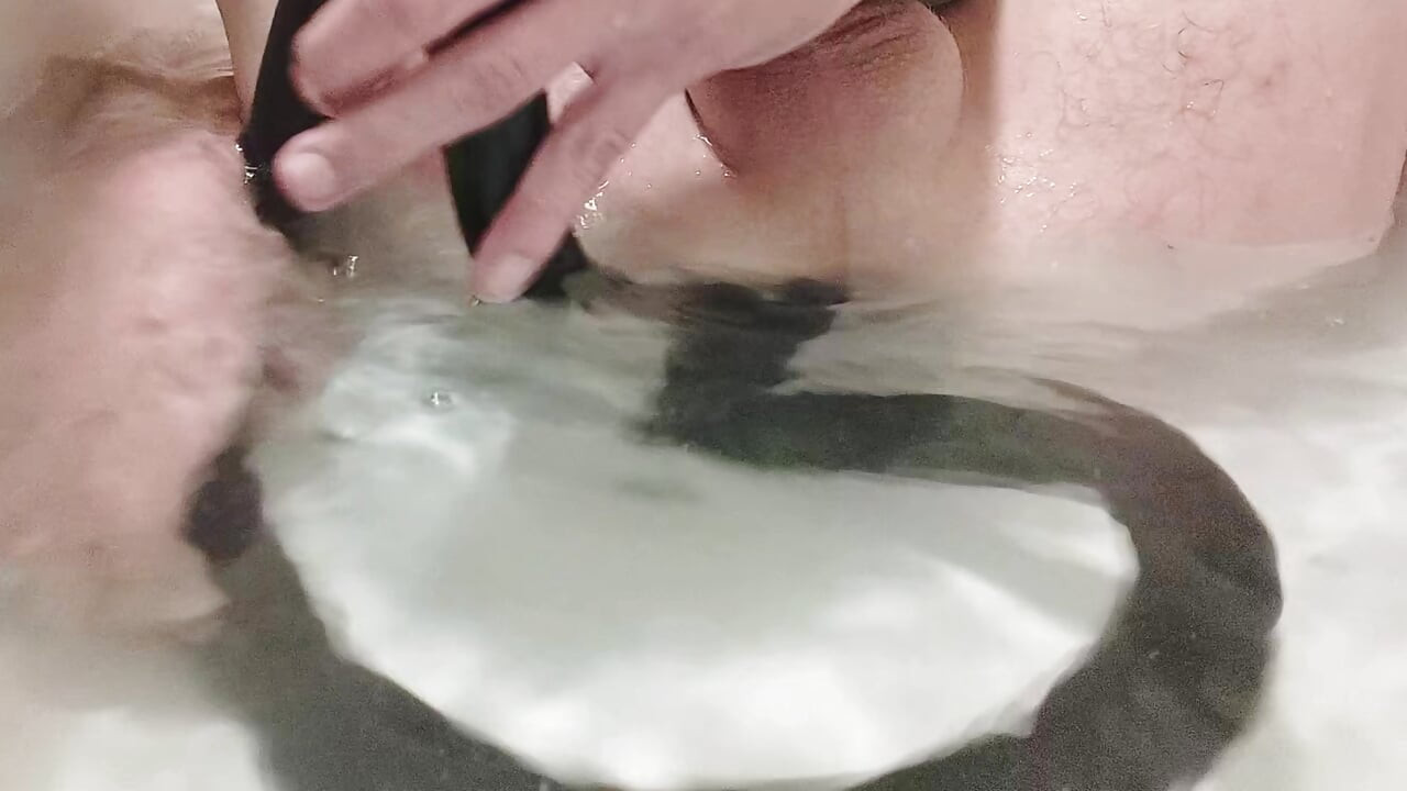 Jeden metr dla mojej dupy. Analny metr