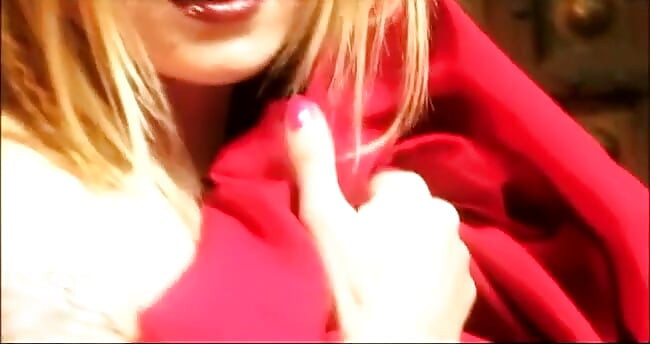 Dominica Leoni doesn't care about being nice