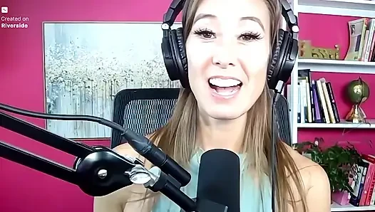 Trikepatrol röportajı - Christy Love (papaz, yetişkin sanatçı ve komedyen!)