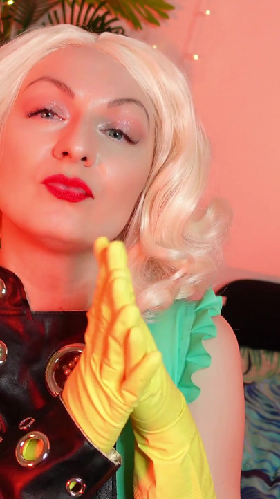 ASMR household gloves