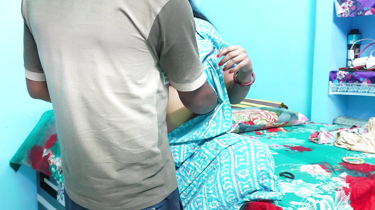 Brother-in-law tore sister-in-law's clothes and sister-in-law.