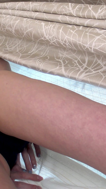 Aya Adalah Awek Kedai Kesetiaan Yang Suka Pergi Ke Kafe Kucing