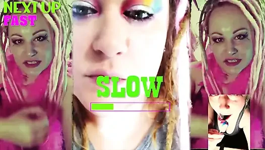 İkinci bir ekrana sakso pornosu koy ve Tanrıça Lana ile birlikte takip et