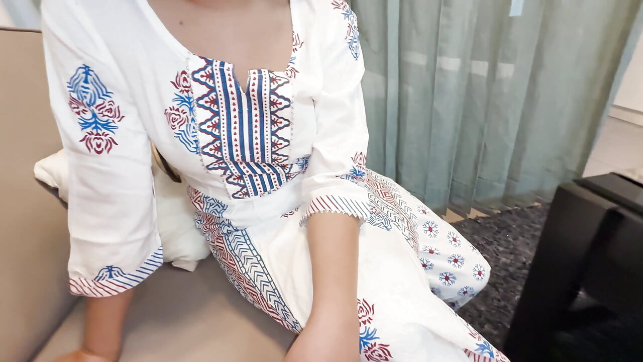 بهترین دوستم رو برای دوستان با مزایا آماده کردم، دوست ساک عمیق زد