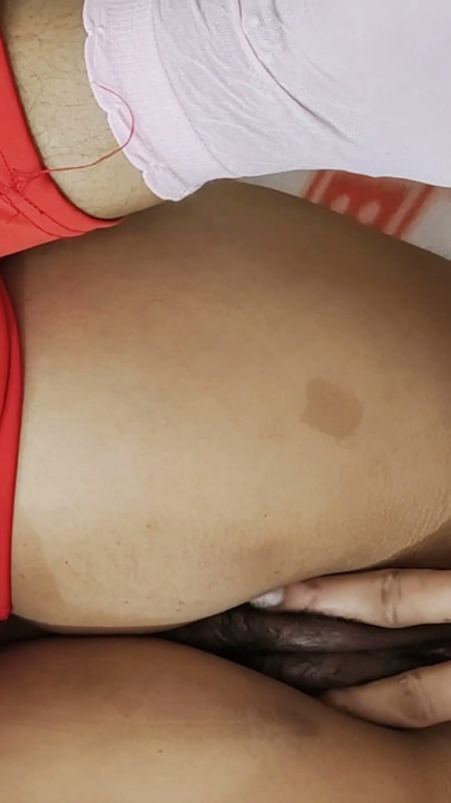 Urmărește-o pe prietena indiană desi, fată sexy de pe tiktok, futându-se cu iubitul | Clip 1