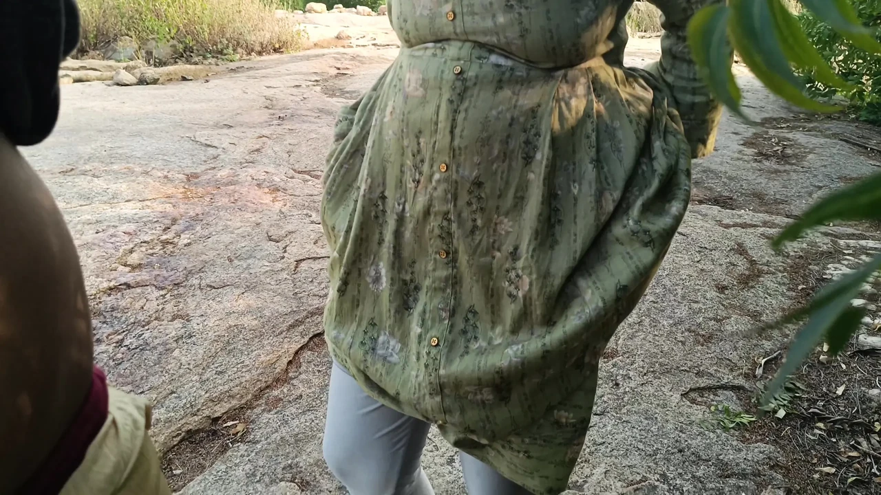 Outdoor lesbian