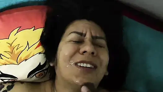 Aku baru tahu ada orang lain dicrot di muka sama istriku