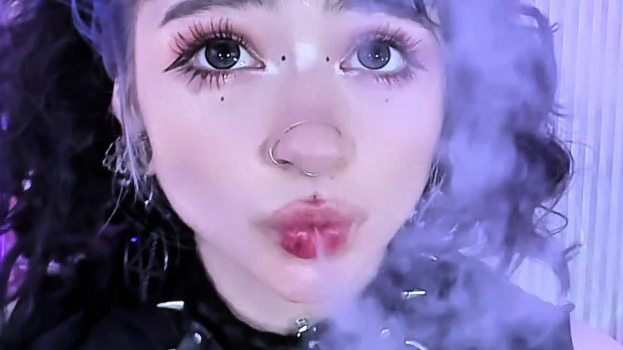 Naughty brat smoke