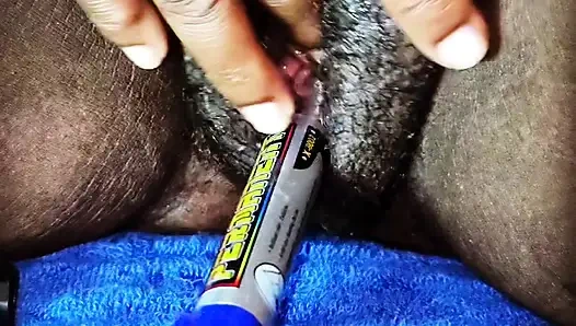 Anyone to stretch my hole?