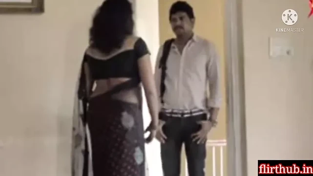 Ghar Ki Sexy Nokrani Ko Pati Ke Boss Ne Choda