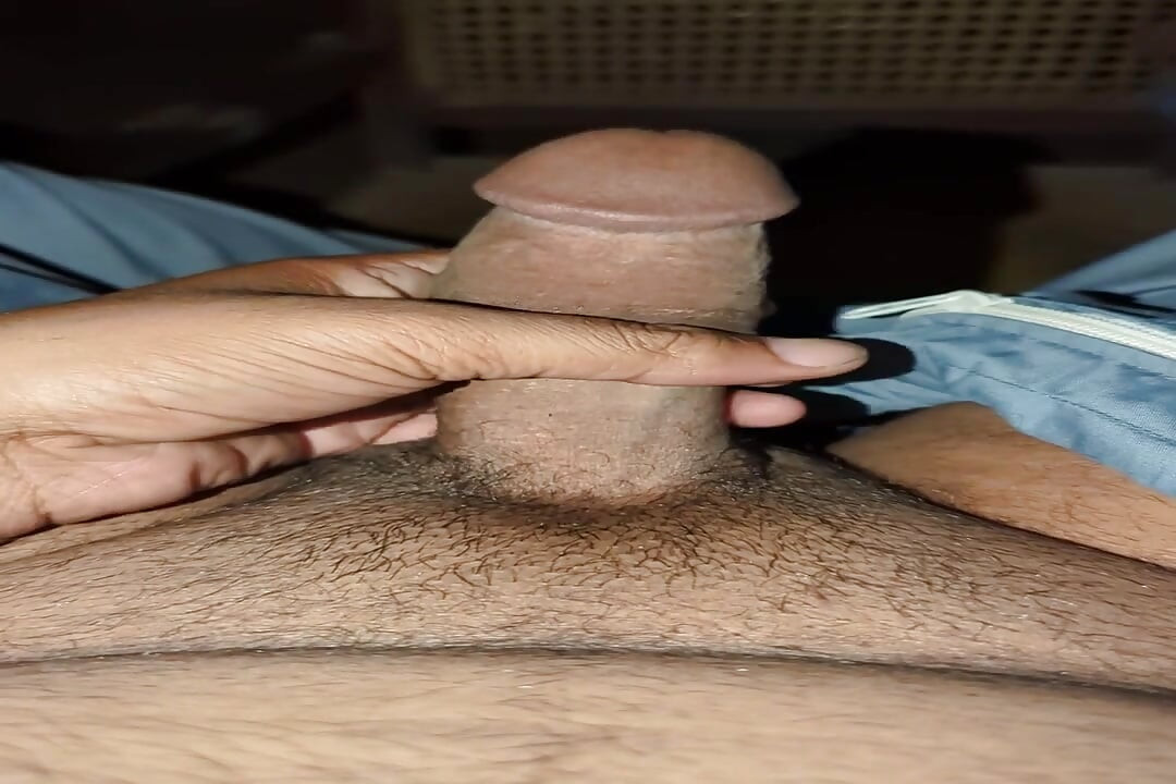 Young Boy Big Dick Show At Home Nice Dick
