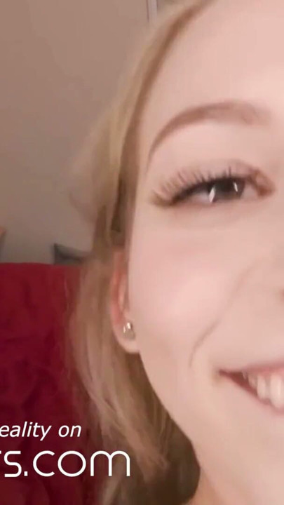 VR BANGERS, Tight Wet Gift For Old Guy | Clip 2