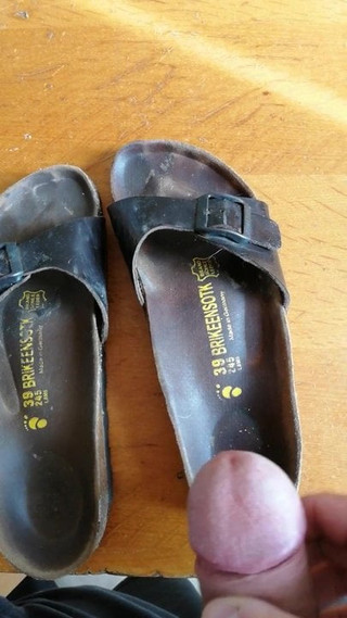 Cum in Birkenstock