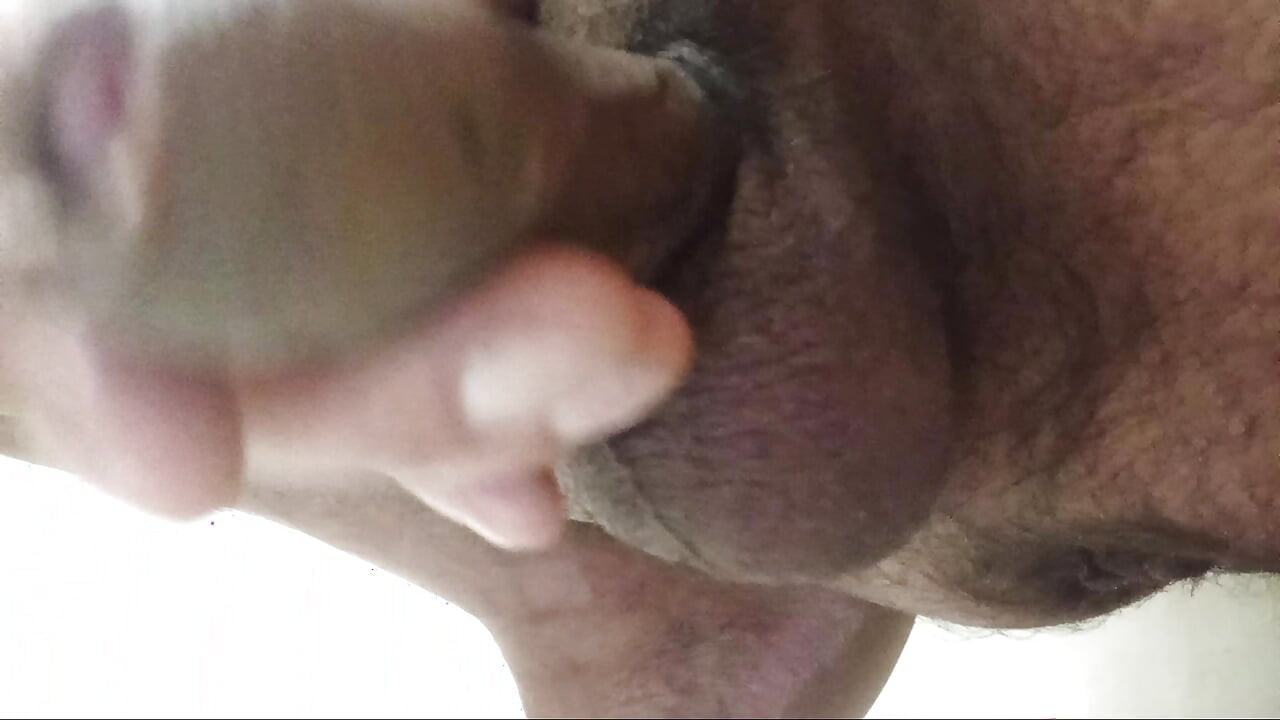 Beautiful big masturbation view from below!