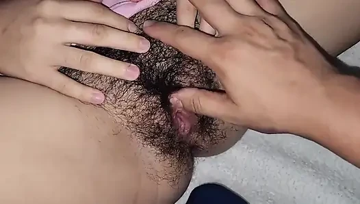 Xxx setelah nonton tv adik tiriku pengen ngentot