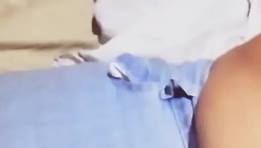 Hintli olgun teyze bana sırlarını açıklıyor