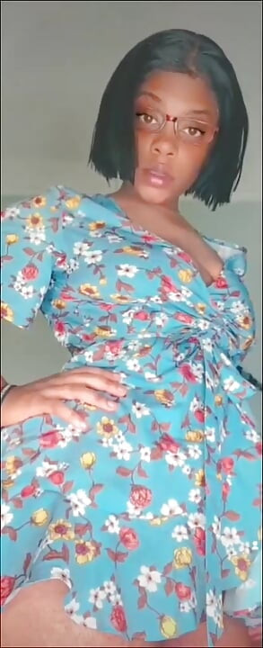 Ngintip si cantik ini