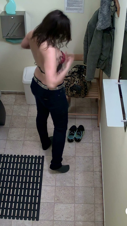 Czech Solarium 235: Brunette’s Solarium Adventure Continues