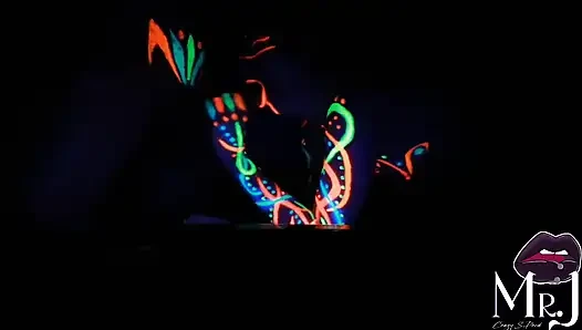 Sex und UV-Malung mit Nyx & Dmona