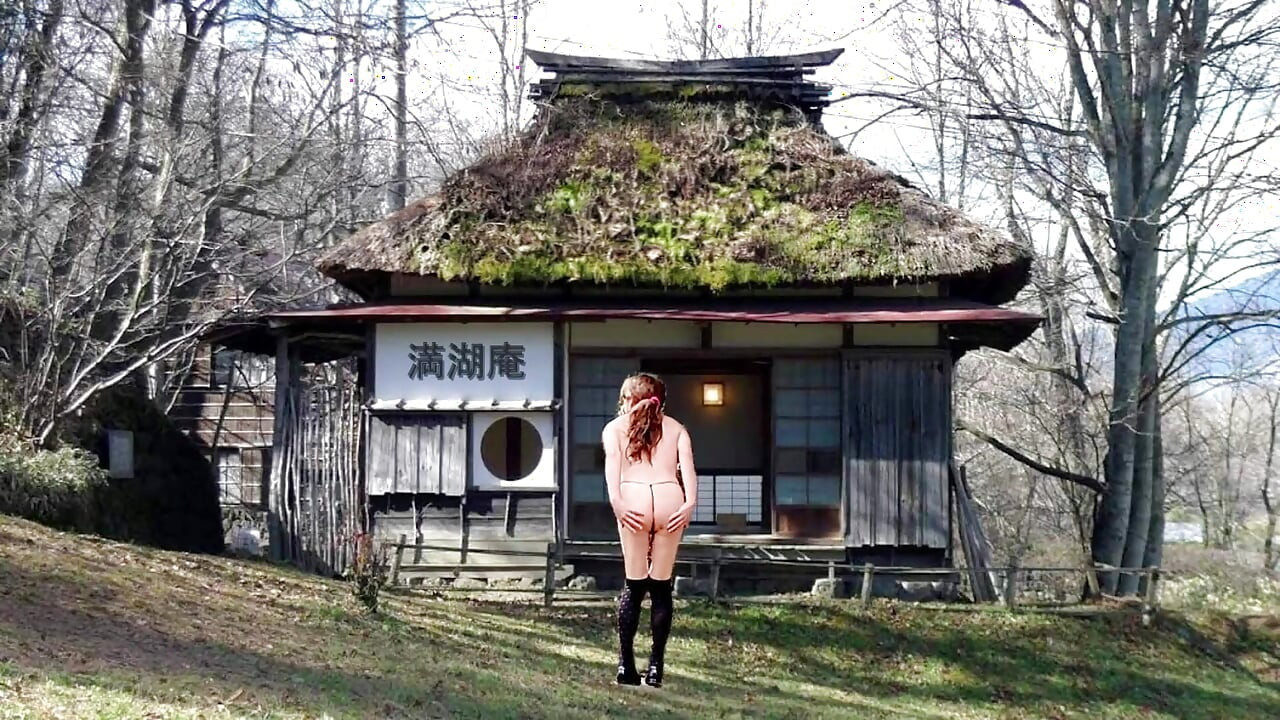 If Pai-chan Stays in Such Japanese Old House