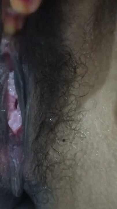 סרטון רחצה של נערת כפר דבדסי שהוקלט על ידי החבר שלי | קליפ 2