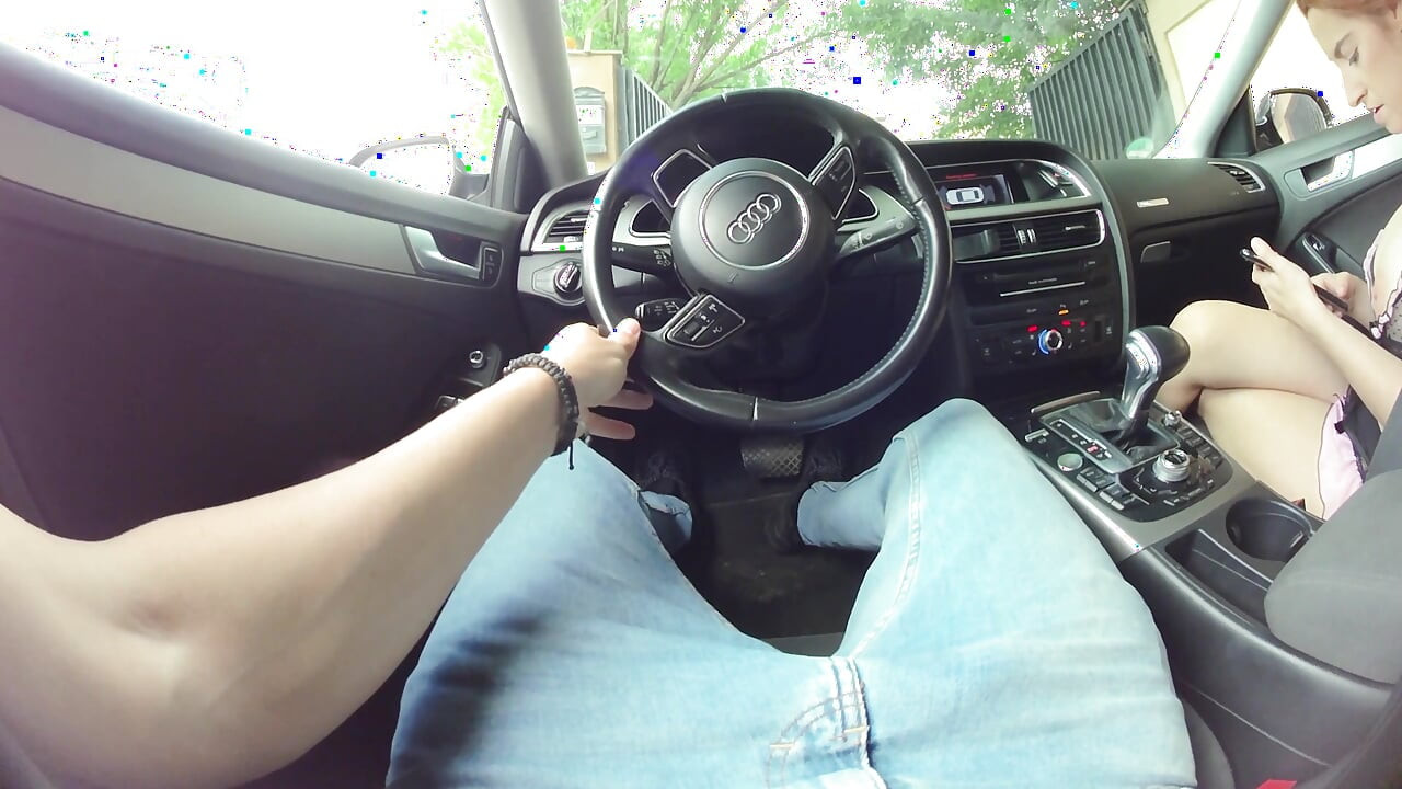 Deep Blowjob in My Car with Safira Yakkuza