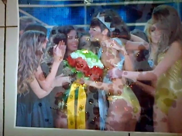 Firehose cumshot tribute on Miss Italia 2015