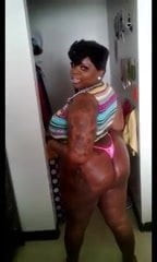 Make dat azz clap