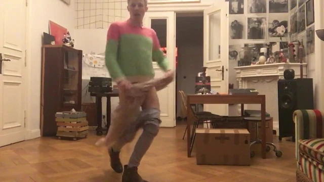 TWINK IS ALWAYS HUNGRY FOR RAW COCK