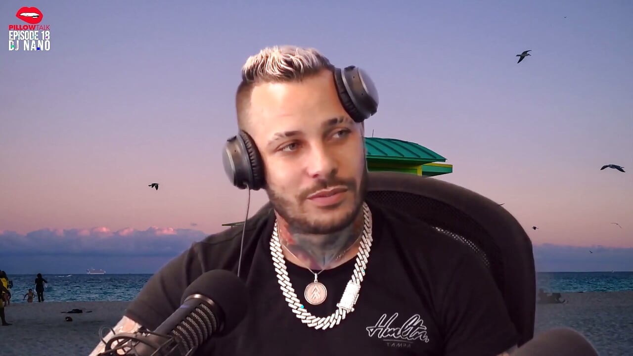 1threesomes？ Pffft, Dj Nano Tells Us Why Fivesomes Are Really Where It's at!