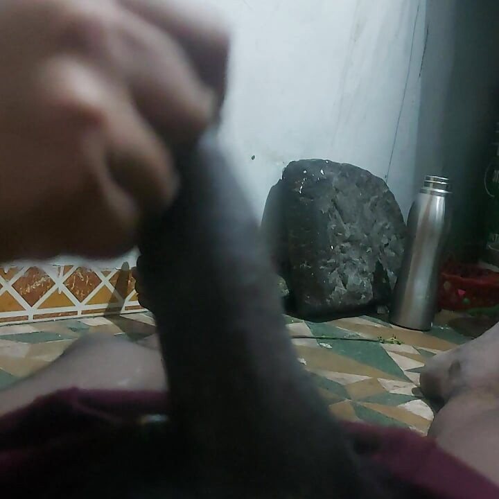 Indian Boys Old Man Masturbation Amateur Gay Blowjob Big Cock Cumming Sex Toys for Men Masturbation Boy Masturbating Naked Boy Big Cock Bare