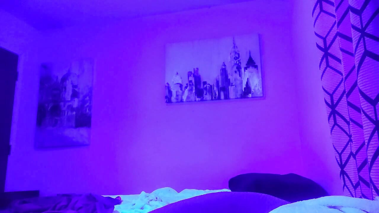 ครั้งแรกของเธอบน x เธอน้ําแตกทุกที่