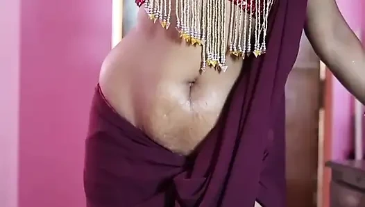 Chachi accidently sent nude pics to her bhatija, stepson ask her for fuck and she fucked by bhatija in HINDI Audio