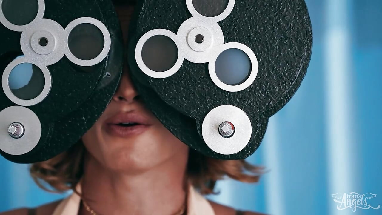 TRANS ANGELS - Kalli Grace’s Clinic Visit With Jade Venus Ends In Wild Desk-Sex And Steamy Facials