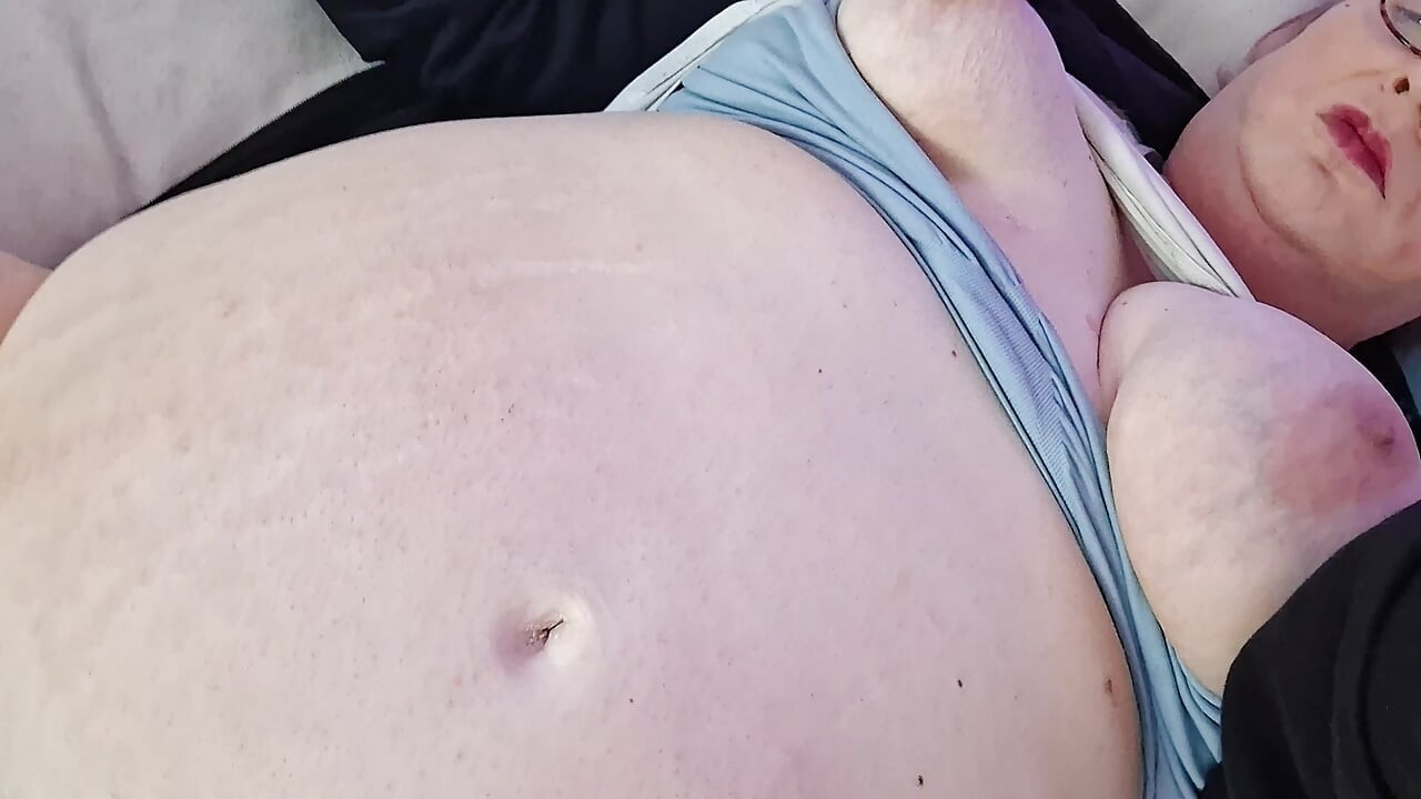 Waiting for the Man - a solo trans POV with PrincessUdders