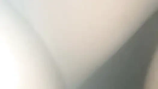 Tidur sama istriku di malam hari