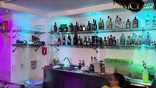 Angestellte fickt die frau seines chefs