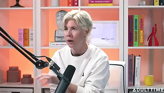 Chanel Camryn si Ratu Yang Bergeliat | Podcast Khusus Orang Dewasa