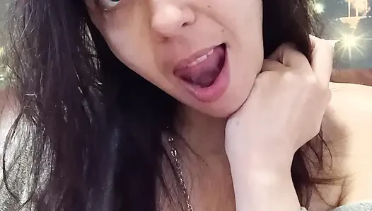 Hanya pertunjukan!