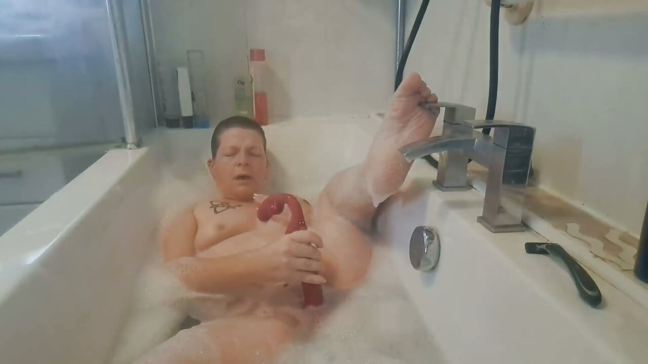Took a Bath, Had a Shave and an Orgasm