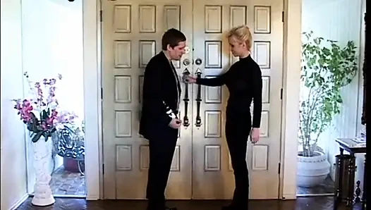 Sexy blondine, großer schwanz lutscht, arschficken im hotel