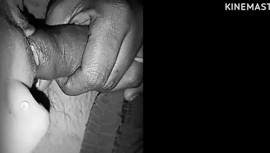 Üvey kız kardeşinin ağzına sakso çekiyor xxx desi