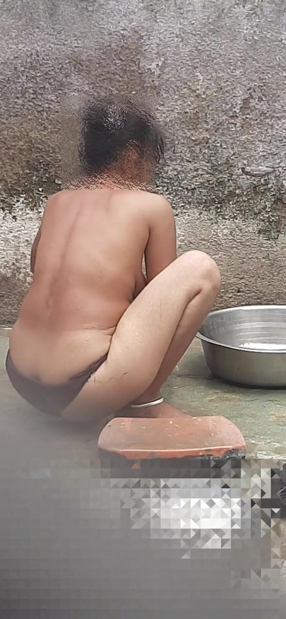 Jaw-dropping moment from "In the village homemade bathroom"