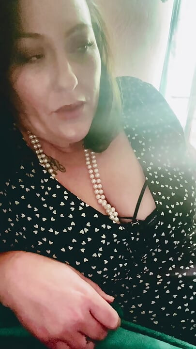 Confesión de esposa caliente: provocando mi con fantasías de bbc