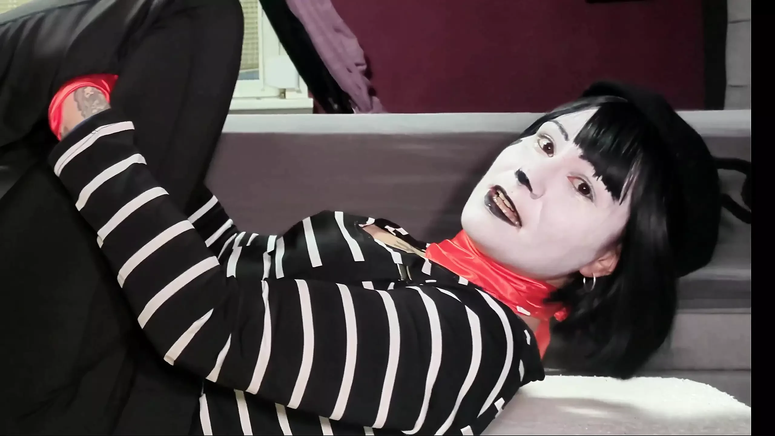 Ζευγάρι cosplayer Mime και Dash διασκεδάζει βρώμικα