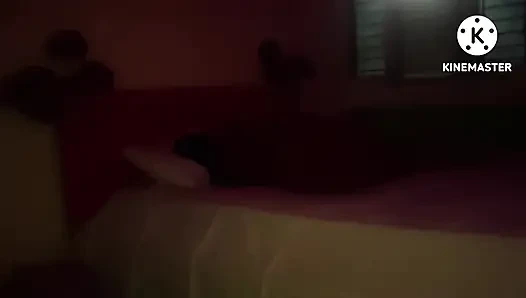 Randi Ki Chudai Customer Ne Kari