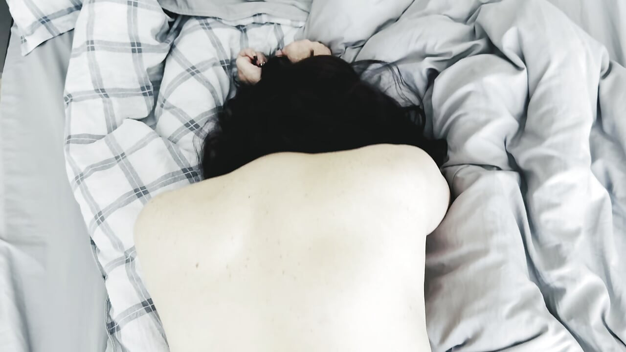 Persuaded the stepmom to the first anal! Cute sweet ass