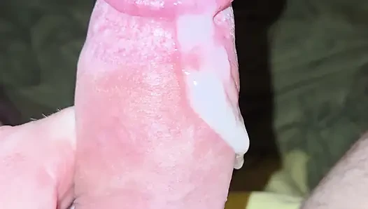 Verimli bir boşalma ve sünnete sahip bir geceden sonra başka bir kalın döl dölü