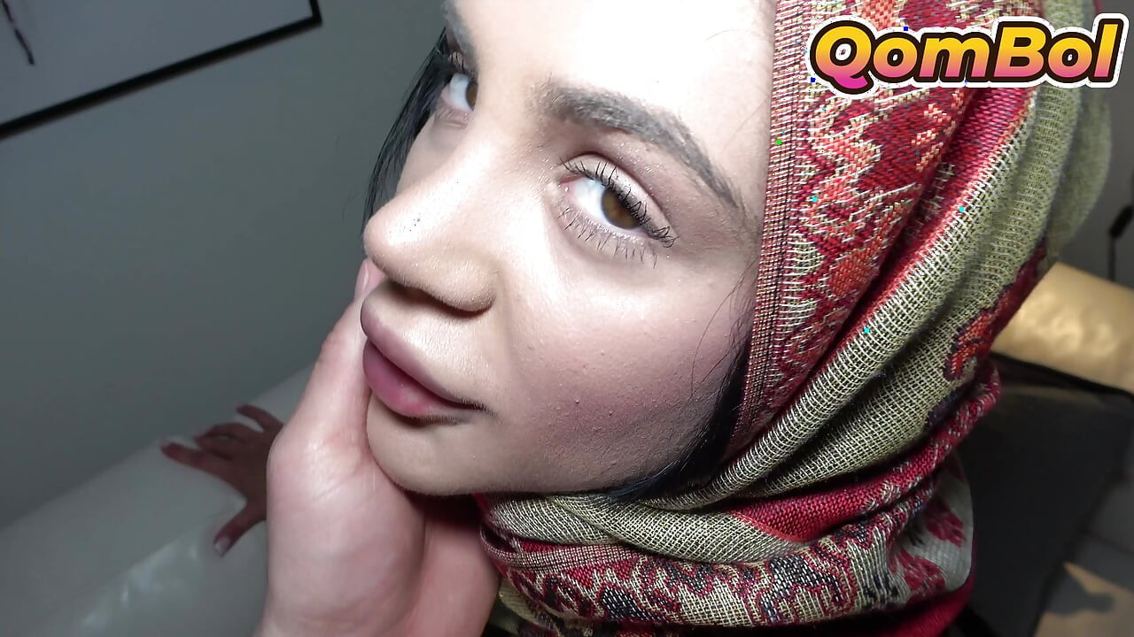 Amateur Hijab Teen Stepsister Fucked By Stepbrother